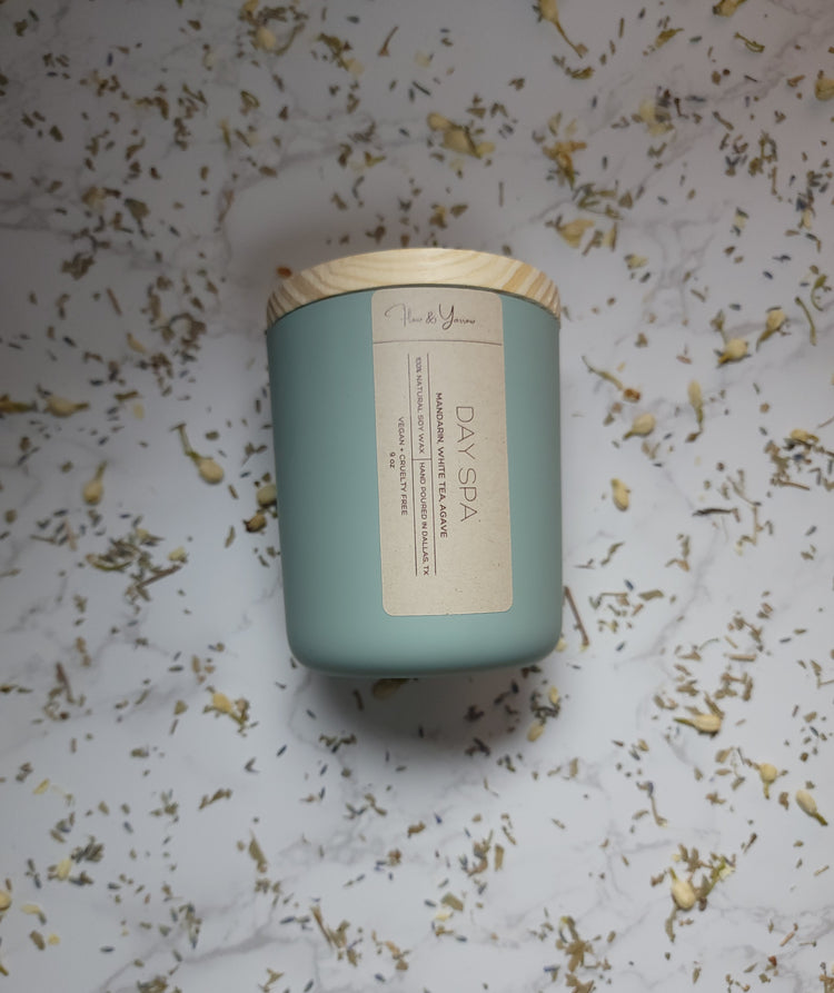 Day Spa Candle